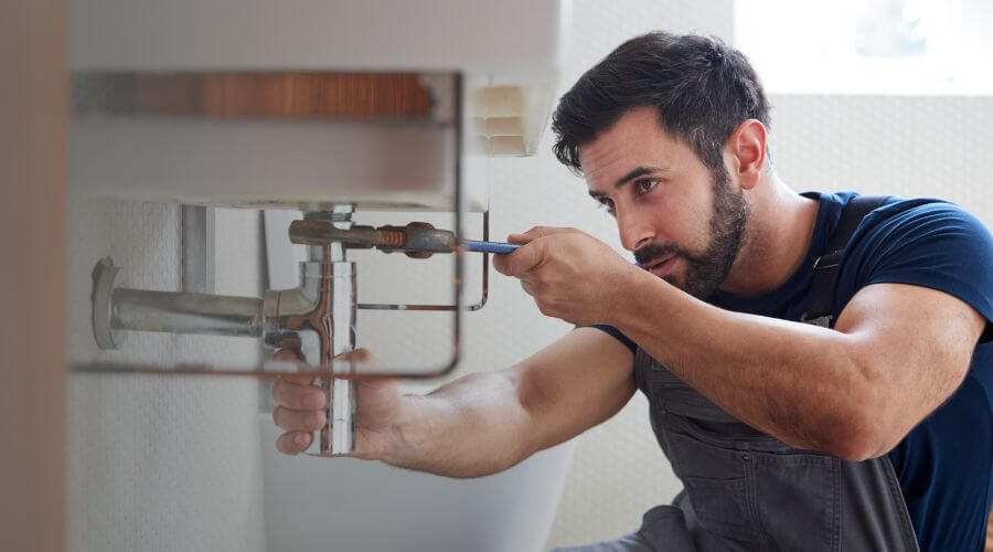 Professional water heater installation services in Vestaburg, MI